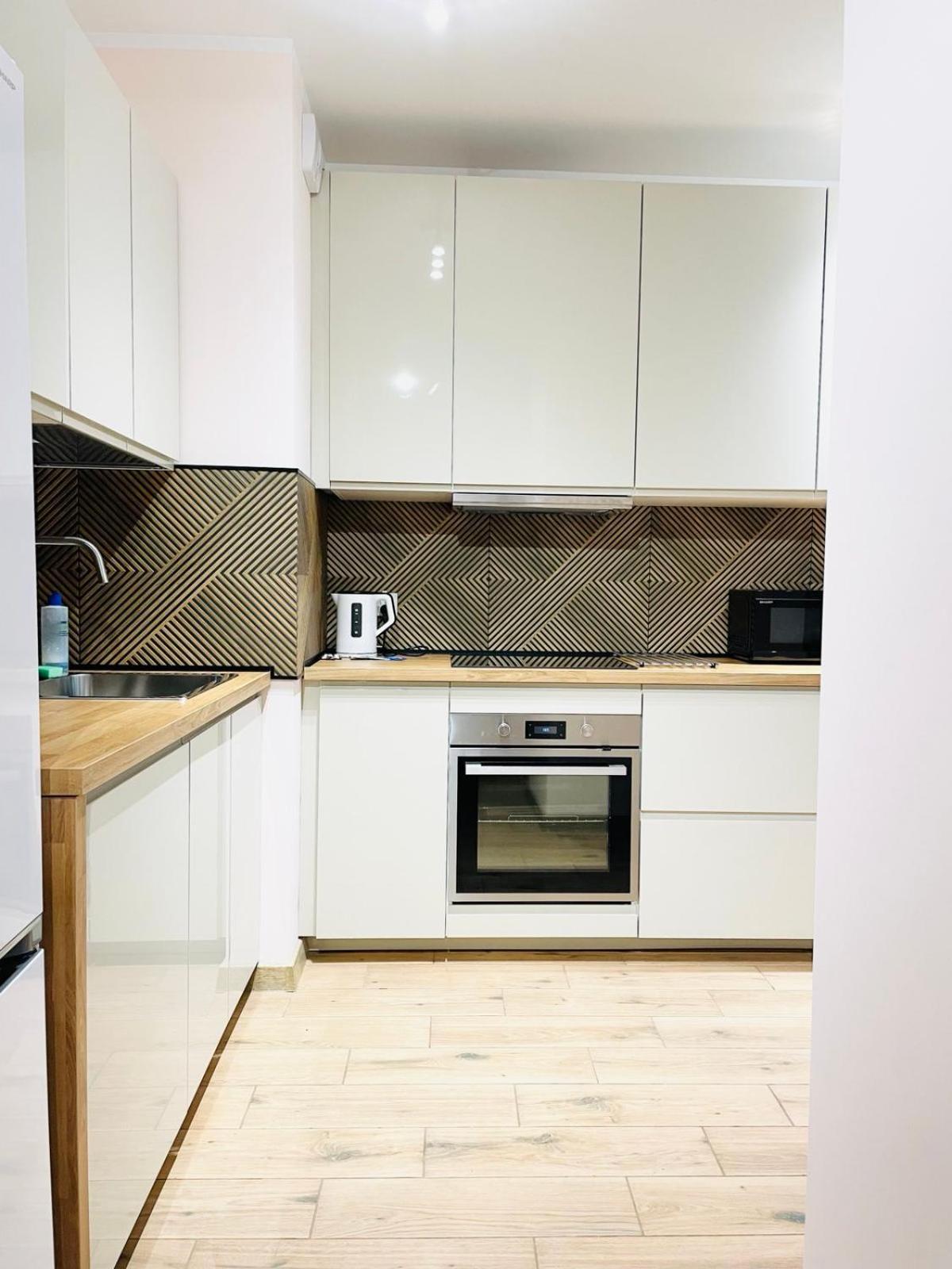 Ferienwohnung Aleja Powstancow Wielkopolskich Stettin Exterior foto